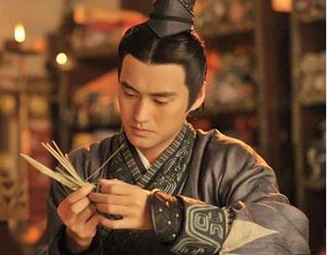 刘秀和阴丽华是怎么在一起的？他们之间有着怎样的故事？
