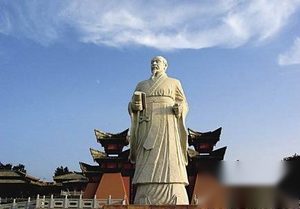 管仲策划下的齐国崛起：周朝王室成为绝佳道具