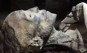 凌惠平怎么死的?她的尸体为何能千年不腐？