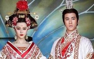 武则天已经称帝，为何还要立李显为太子呢？