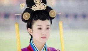 陆令萱身为一介女子，是如何成为北齐丞相的？