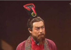 贾诩为什么一直能得到重用？他是如何成功的？