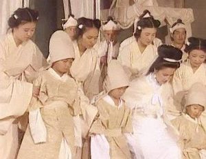 刘禅和诸葛亮之间的关系如何 两人真的是情同父子吗