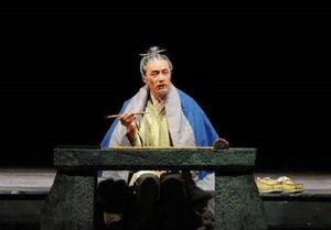 儒家是如何看待秦始皇的？秦始皇属于仁君吗？