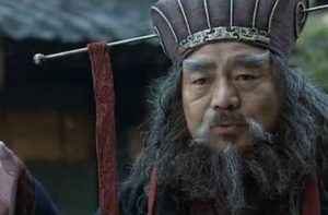 汉武帝没有得罪过董卓，为何董卓还有掘他的墓呢？