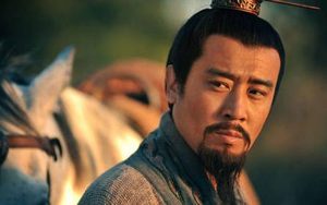 刘备也多次易主，为何他的评价却不像吕布一样呢？