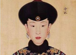 魏佳氏在富察皇后死后为何能迅速晋升？