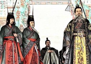 春秋战国时期的服饰有什么特点？当时的社会风俗是怎样的？