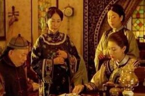 现代女子都不能容忍老公找小三 古代女子为何容忍丈夫纳妾