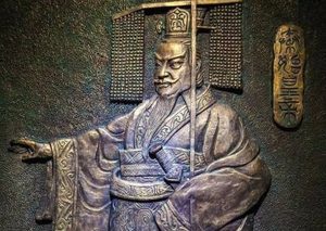 为什么隋文帝杨坚在外国学者中的评价非常高？