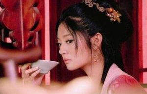 西施和李师师是两位美人，为何两人最后都下落不明呢？