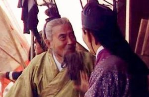 陶谦为何要加害曹操的父亲曹嵩呢？