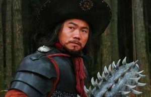 袁朗是什么人？为何能与秦明打的不分胜负呢？