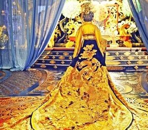 武则天作为历史上唯一一个女皇帝 武则天人生中真的有三千男宠吗
