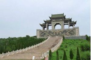 商朝共迁过几次都？是什么原因导致他们频繁迁都？