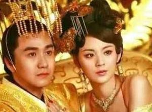 历史上父妻子继的习俗是如何形成的？为何会存在？