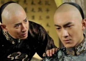 九子夺嫡如此激烈，雍正是如何笑到最后的呢？