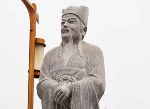 萧何曾四次在刘邦的猜忌下死里逃生，当时的情况是怎样的？