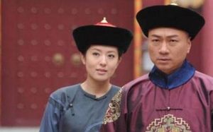 古代太监包吃包住，他们攒银子干什么？