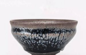 宋代的“斗茶神器”：建盏为何得到宋朝人的喜爱？