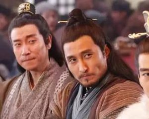李密与翟让之间有何恩怨？如日中天的瓦岗寨为何会发生内讧？