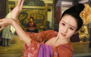 赵飞燕从舞女逆袭成皇后，为何最后惨淡收场？