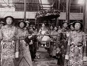 古代太监被阉割之后 太监又是怎么上厕所的