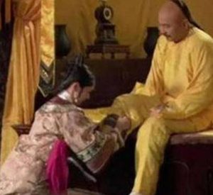 古代妃子作为皇帝的女人 妃子们的待遇是什么样的