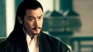 魏延的墓前为什么会有跪着的诸葛亮石像？