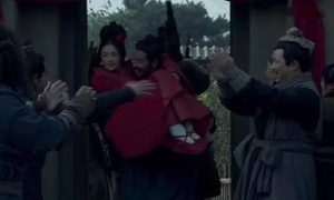 刘邦只是亭长，为什么能击败县令迎娶吕雉呢？