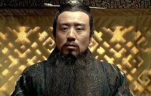 刘邦为何做出与秦始皇相反的选择？他为何分封子弟为王？