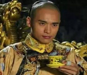 历史上清朝时期并没有出现太监专权的现象是为什么？