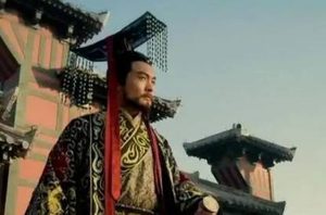 秦朝建立后几乎所有阶级都站到了对立面，为什么会这样？