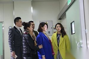 《警花与警犬》揭秘警犬生活 于和伟成“幽默担当”