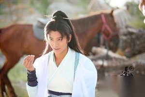 新边城浪子第24集剧情介绍 萧别离系魔教中人