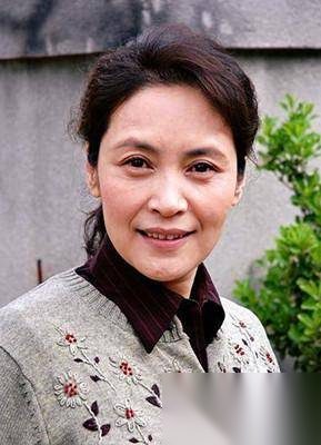 小别离第28集剧情介绍 方圆被停职查办