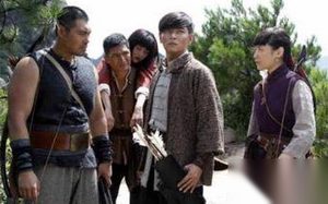 《猎刃》第19-21集剧情介绍：孔梅和李国邦回根据地