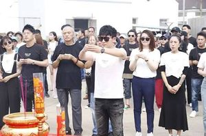 《亲爱的孩子》剧情是怎样的？陈翔在里面演的谁
