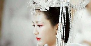 《香蜜沉沉烬如霜》锦觅凡间历劫原因是什么？暗中保护锦觅的人是谁