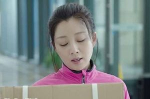 《你迟到的许多年》赵益勤质问沐建峰，莫莉为什么被赵益勤打？