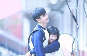 《青春需早为》剧情主要讲了什么？什么时候上映