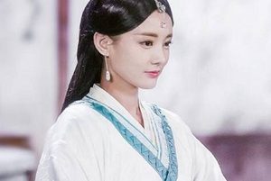 《剑王朝》是小说改编的吗？长孙浅雪是个怎么样的人？