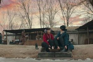 《新世界》贾小朵是被谁杀死的？