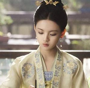 《长安诺》讲了什么故事？主演分别有谁？