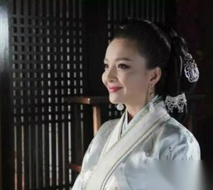 芈月传第2集剧情介绍：向氏遭楚威后暗害被逐