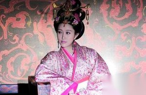 芈月传郑袖是谁演的？郑袖饰演者李君懿个人资料