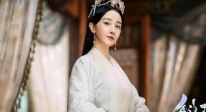 《斛珠夫人》正在热播中，帝旭真正心有所属的人是紫簪