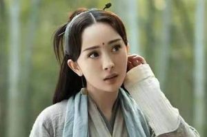 《斛珠夫人》剧情怎么样？杨幂滤镜不显年纪