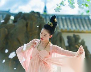 太子妃升职记剧情介绍第35集 齐晟张芃芃双双殉情
