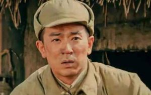 《归路》主要讲述了什么故事？